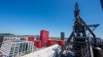  Tour sur le haut fourneau A en montant (ascenseur) jusqu'à la plateforme du gueulard – Illustration